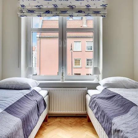 Апартаменты Old Town Mariacka Street